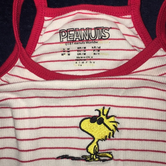 Peanuts tank top💛 - Picture 3 of 3